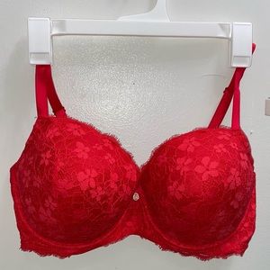 Victoria’s Secret Dream Angels Lined Demi Bra 36DDD great condition